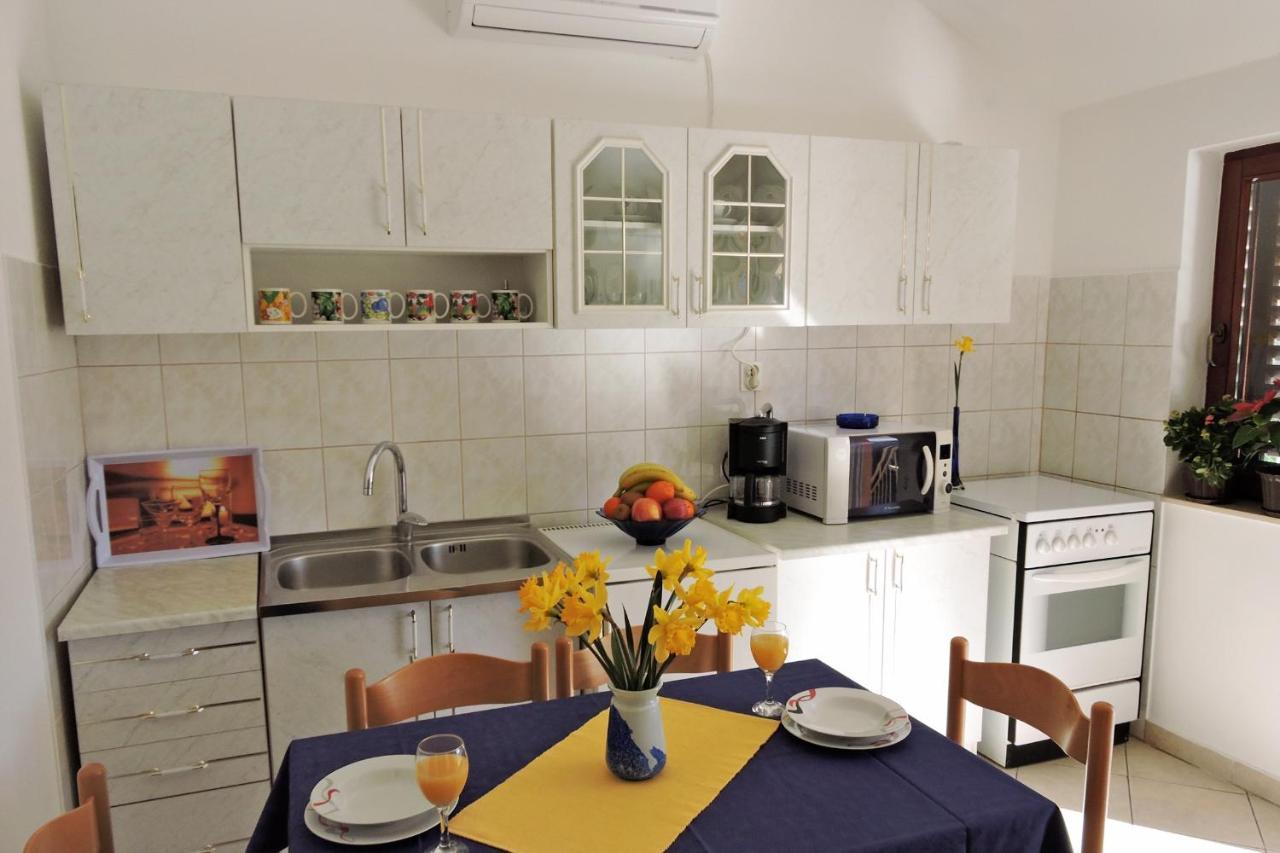 Apartments By The Sea Veli Rat, Dugi Otok - 436 Exterior foto